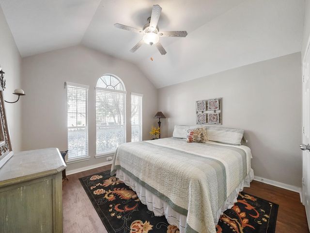 2307 Megellan Point Lane, Pearland, TX 77584