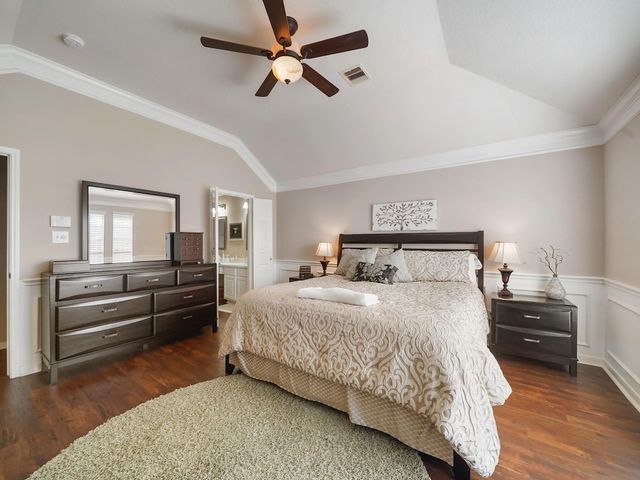 2307 Megellan Point Lane, Pearland, TX 77584