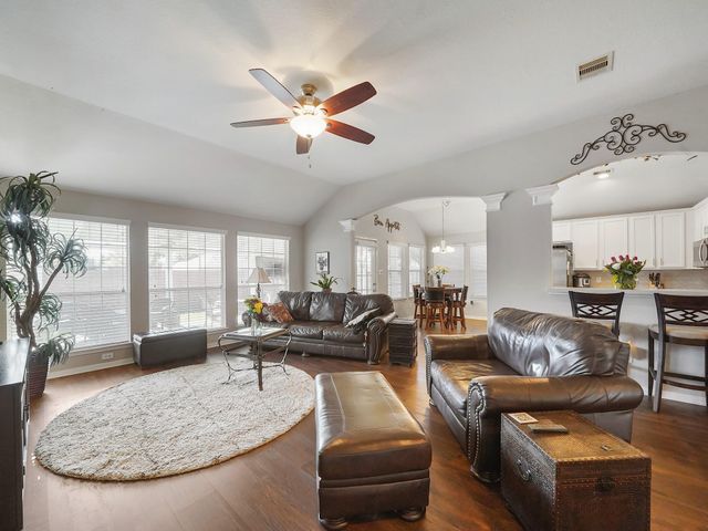 2307 Megellan Point Lane, Pearland, TX 77584