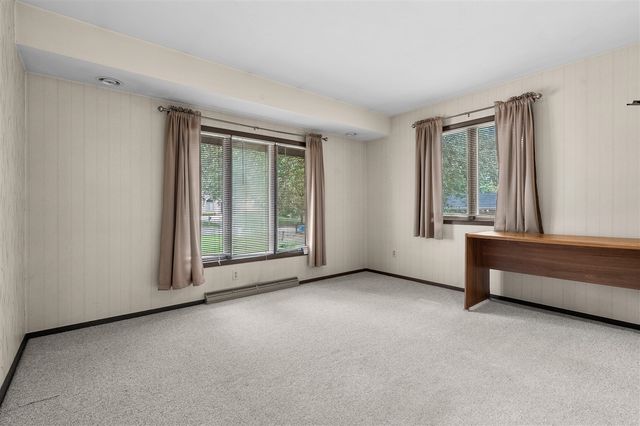 4038 Heights Lane, Kalamazoo, MI 49008