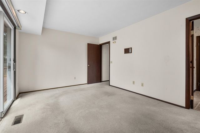 4038 Heights Lane, Kalamazoo, MI 49008