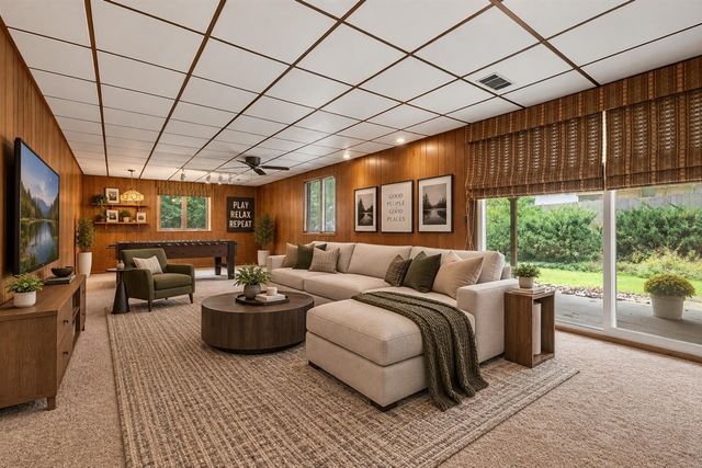 4038 Heights Lane, Kalamazoo, MI 49008