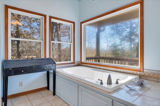 5050 Falkland Road, Scottsburg, VA 24589