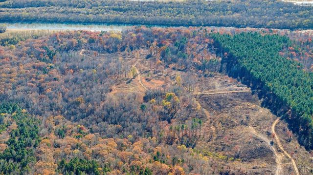 5050 Falkland Road, Scottsburg, VA 24589