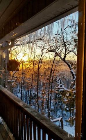 5050 Falkland Road, Scottsburg, VA 24589