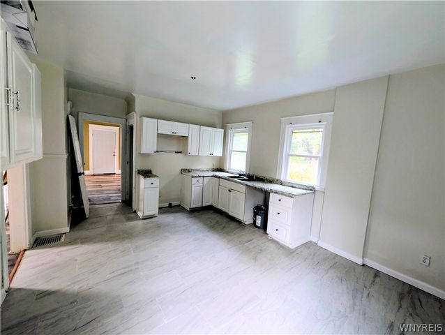 1807 Niagara Avenue, Niagara Falls, NY 14305