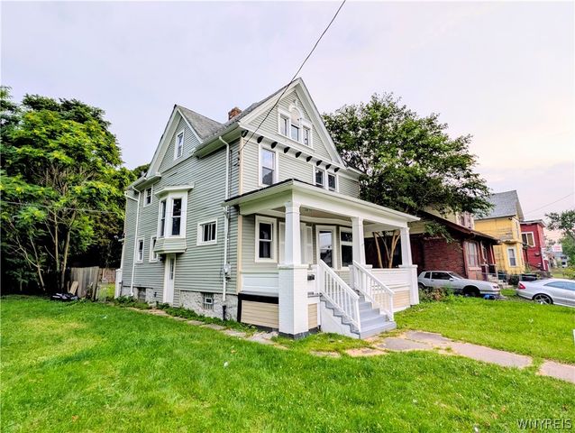 1807 Niagara Avenue, Niagara Falls, NY 14305
