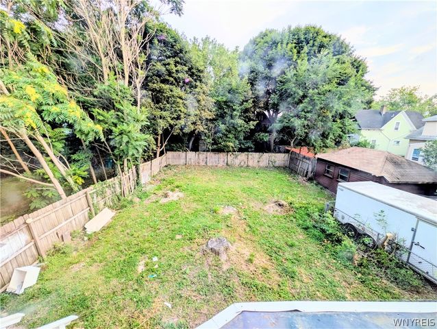 1807 Niagara Avenue, Niagara Falls, NY 14305