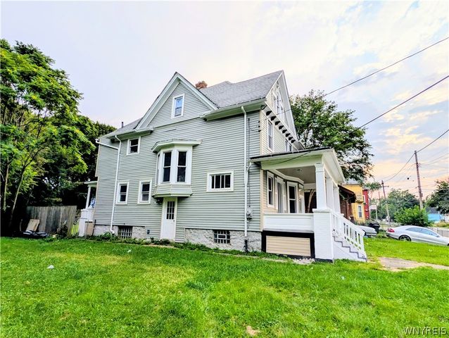 1807 Niagara Avenue, Niagara Falls, NY 14305