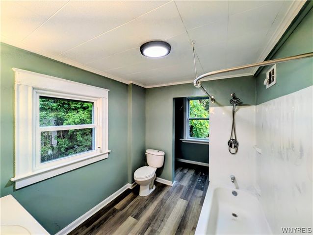 1807 Niagara Avenue, Niagara Falls, NY 14305