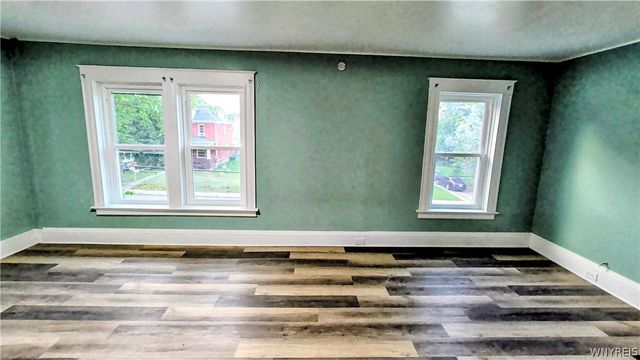 1807 Niagara Avenue, Niagara Falls, NY 14305