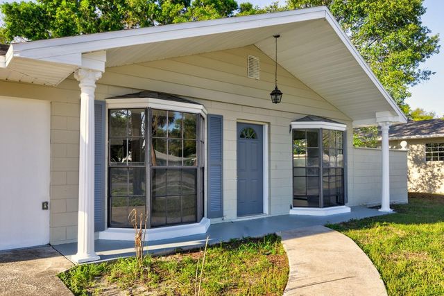 2436 NORTHLAND ROAD, Mount Dora, FL 32757