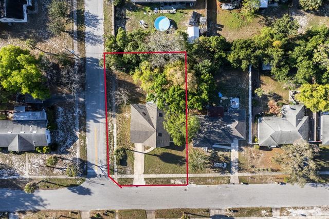 2436 NORTHLAND ROAD, Mount Dora, FL 32757