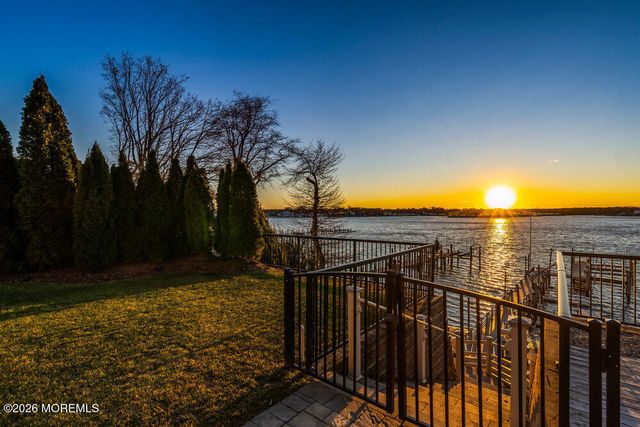 2567 River Road, Manasquan, NJ 08736