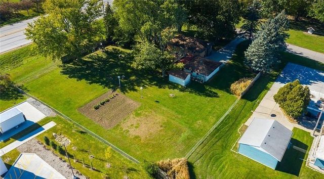 1141 N Shadyview Boulevard, Pleasant Hill, IA 50327