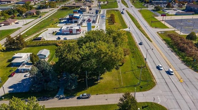 1141 N Shadyview Boulevard, Pleasant Hill, IA 50327