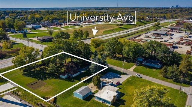 1141 N Shadyview Boulevard, Pleasant Hill, IA 50327