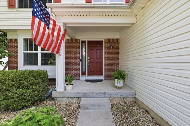 10207 Tybalt Drive, Fishers, IN 46038