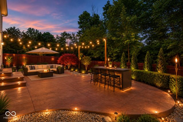 10207 Tybalt Drive, Fishers, IN 46038