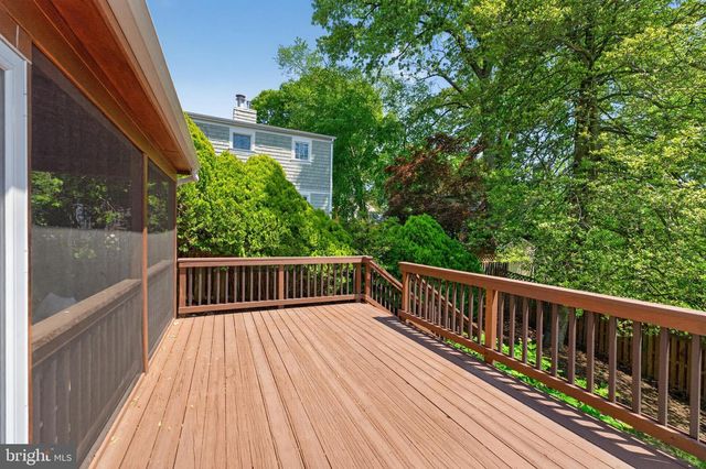5430 22ND RD N, Arlington, VA 22205