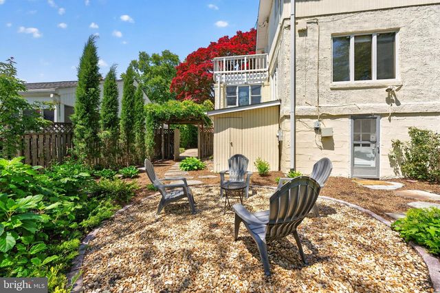 5430 22ND RD N, Arlington, VA 22205