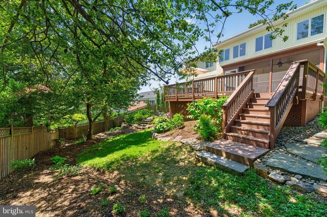 5430 22ND RD N, Arlington, VA 22205