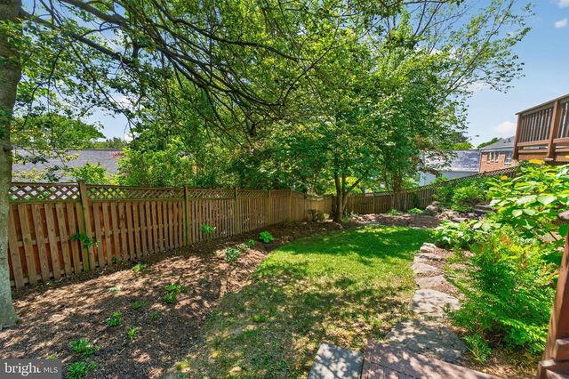 5430 22ND RD N, Arlington, VA 22205