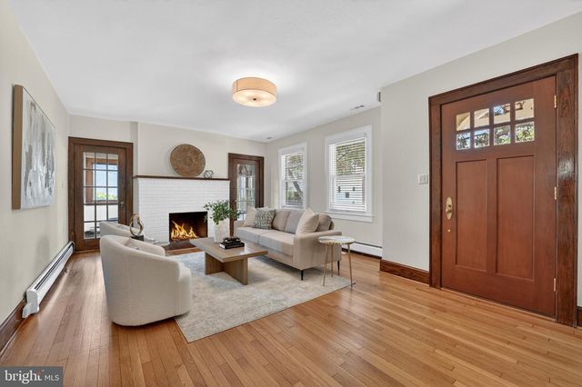 5430 22ND RD N, Arlington, VA 22205
