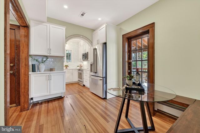 5430 22ND RD N, Arlington, VA 22205