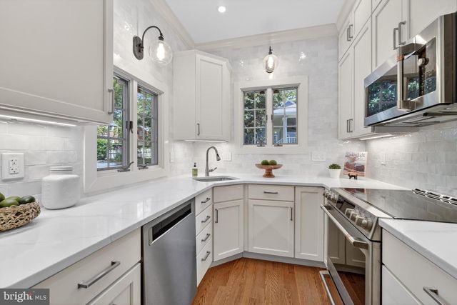 5430 22ND RD N, Arlington, VA 22205