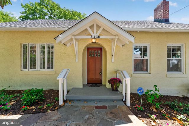 5430 22ND RD N, Arlington, VA 22205