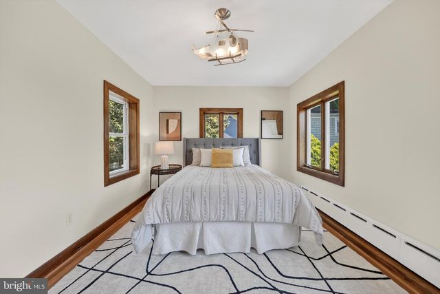 5430 22ND RD N, Arlington, VA 22205