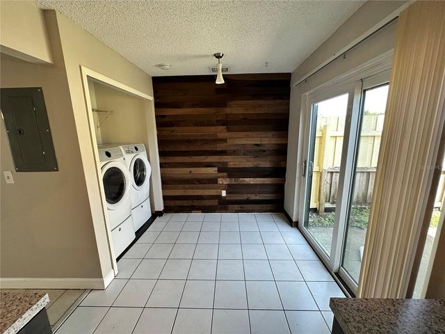 3282 OAK LAKE PLACE 3282, Winter Park, FL 32792