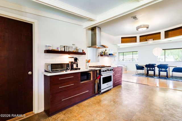703 Beverly Drive, Lafayette, LA 70503