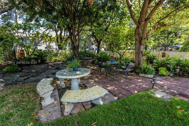 2020 Madison St, Hollywood, FL 33020