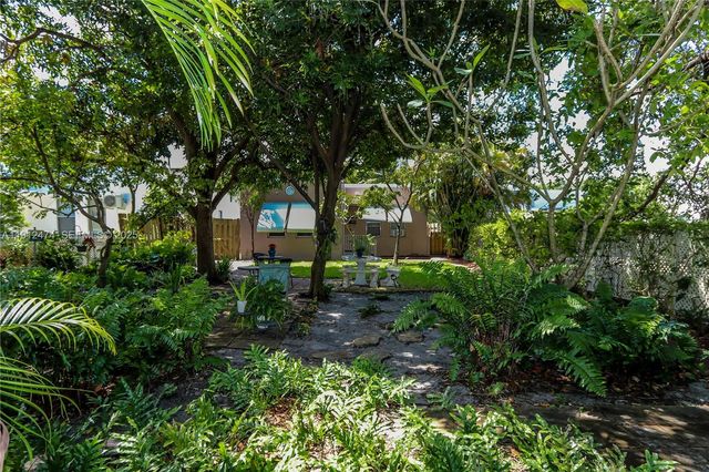 2020 Madison St, Hollywood, FL 33020