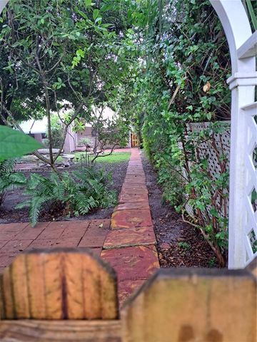 2020 Madison St, Hollywood, FL 33020