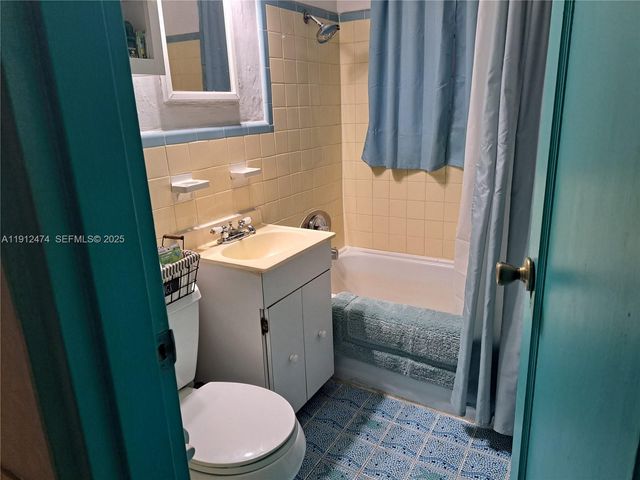 2020 Madison St, Hollywood, FL 33020