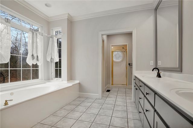 1463 N Hunter Drive, Fayetteville, AR 72701