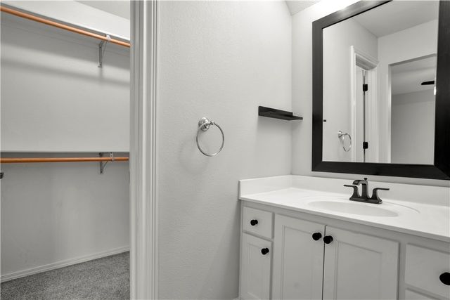 1463 N Hunter Drive, Fayetteville, AR 72701