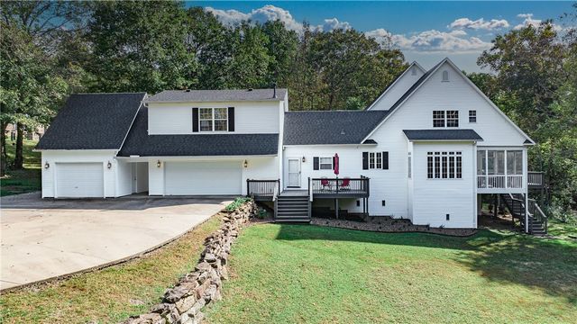 1463 N Hunter Drive, Fayetteville, AR 72701