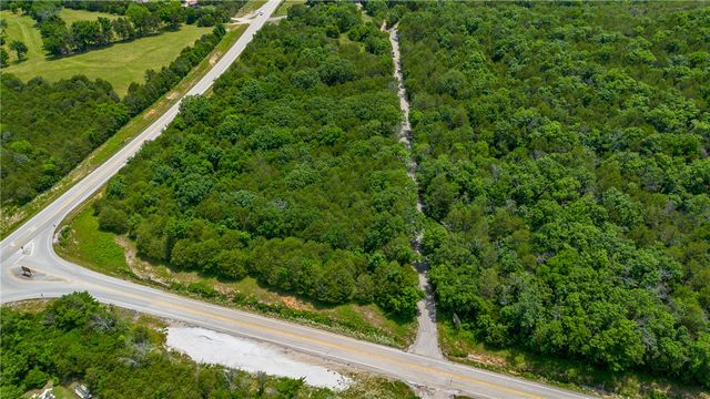 19135 Highway 62, Eureka Springs, AR 72631