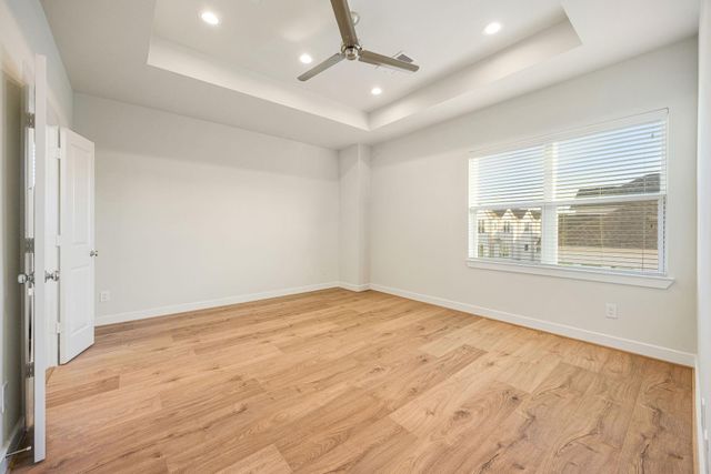 6302 Chelsea Falls Lane, Houston, TX 77008