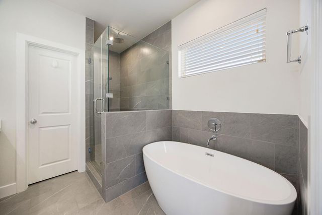 6302 Chelsea Falls Lane, Houston, TX 77008