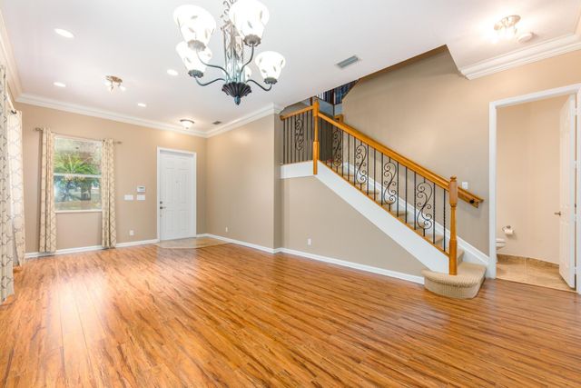 1088 Grove Park Circle, Boynton Beach, FL 33436