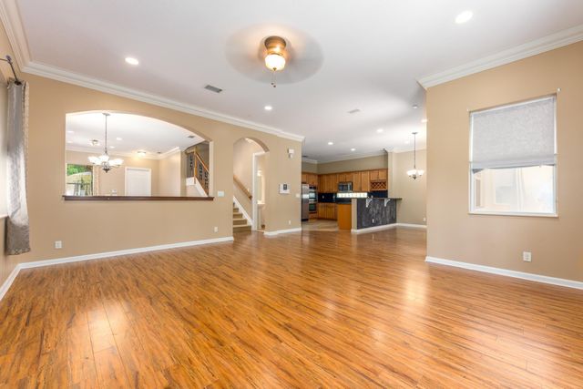 1088 Grove Park Circle, Boynton Beach, FL 33436