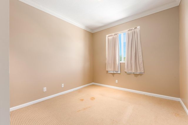 1088 Grove Park Circle, Boynton Beach, FL 33436