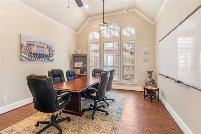 1198 Jones Butler 1305, College Station, TX 77840