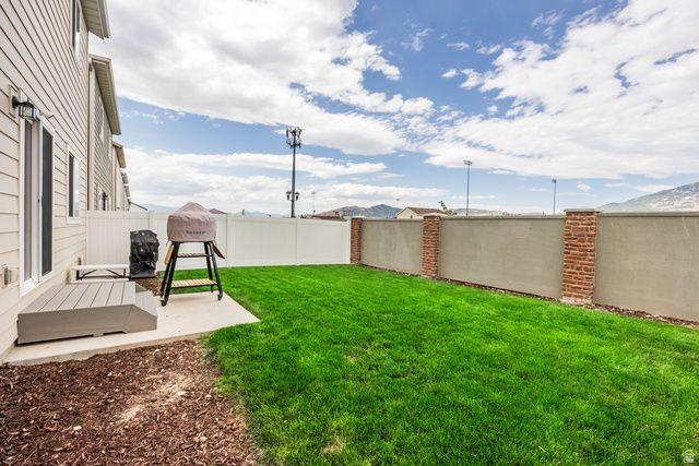 4924 W WILLOWSTONE DR, Highland, UT 84003
