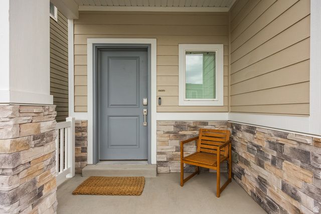 4924 W WILLOWSTONE DR, Highland, UT 84003
